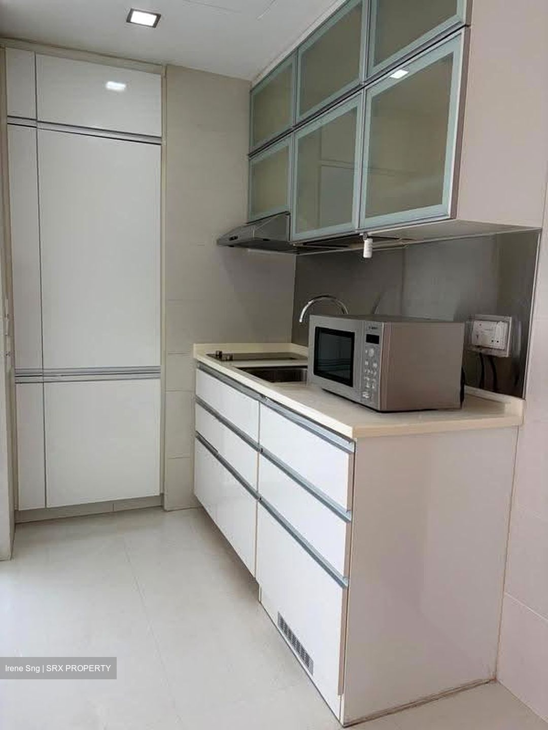 RV Suites (D10), Apartment #630744991